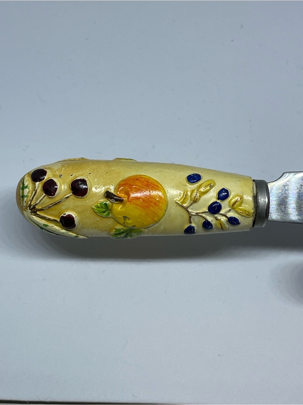 Three Vegetable-themed Spreader Set - Picture 13 of 16